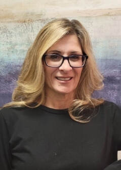 Dental hygienist Melanie