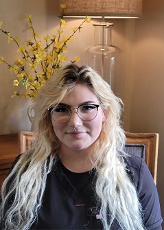 Dental Assistant shannon